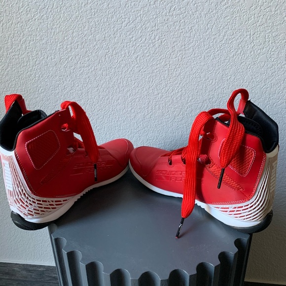 $60🔥Ferrari for Puma shoes size 6.5 or 40 - Picture 4 of 7